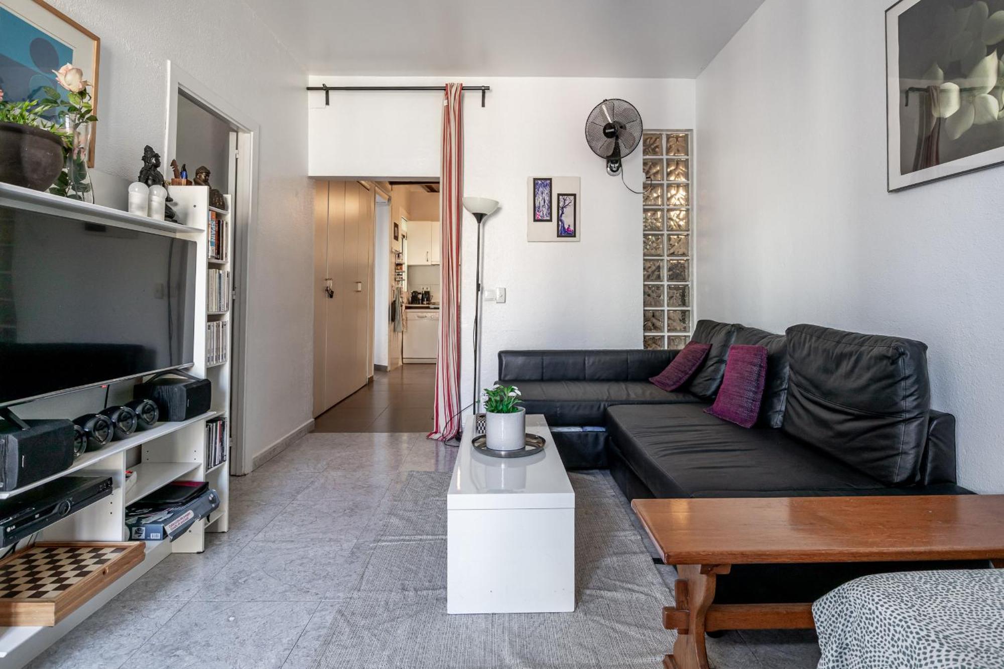 Apartment Denis Salva Montjuic Barcelona