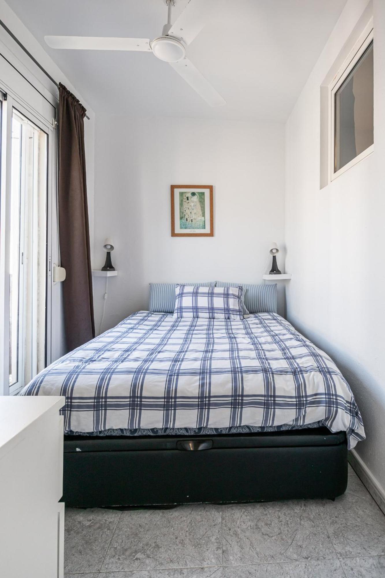 Apartment Denis Salva Montjuic Barcelona